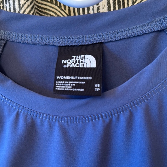 North Face Hiking Dress - Picture 3 of 5